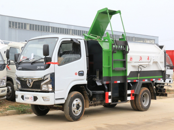 國六東風(fēng)小多利卡 5方 掛桶垃圾車(chē)