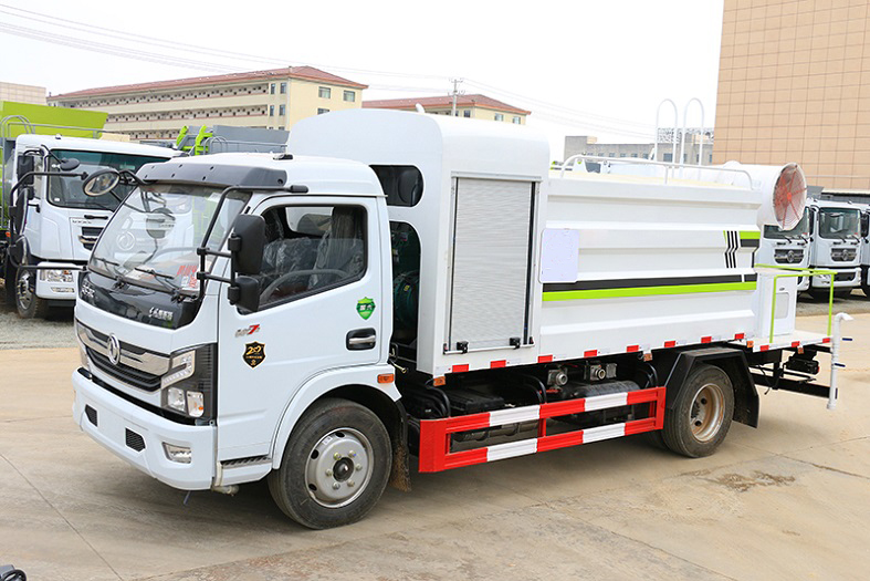 東風(fēng)大多利卡8噸抑塵車(chē)國六