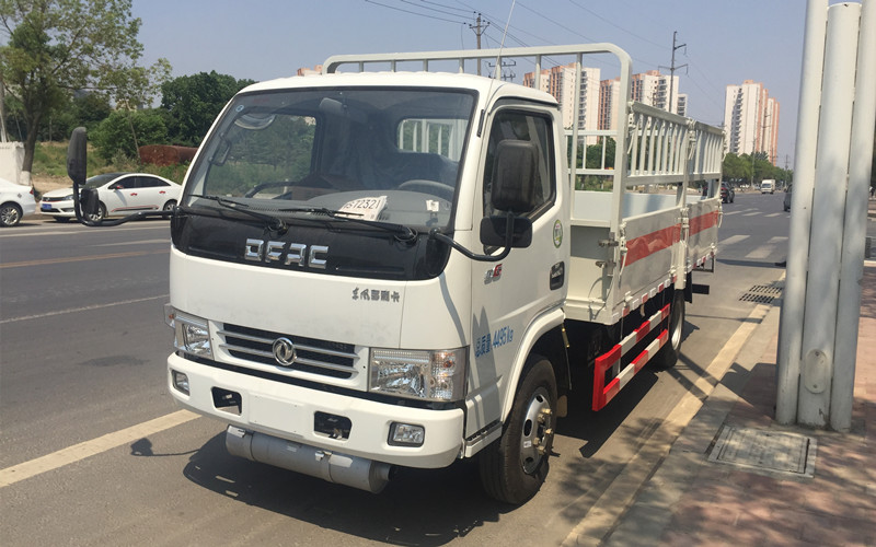 東風(fēng)多利卡4.1米（藍牌）氣瓶車(chē)