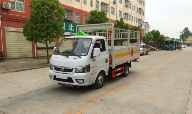 東風(fēng)途逸3米2（藍牌）氣瓶車(chē)