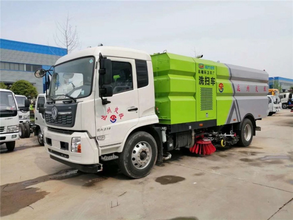國六東風(fēng)天錦洗掃車(chē)
