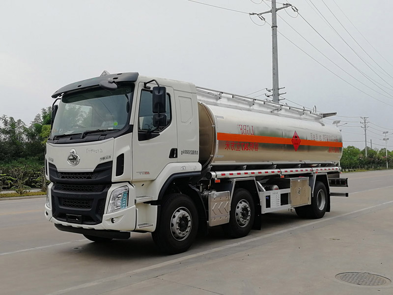 柳汽24.7方鋁合金運油車(chē)